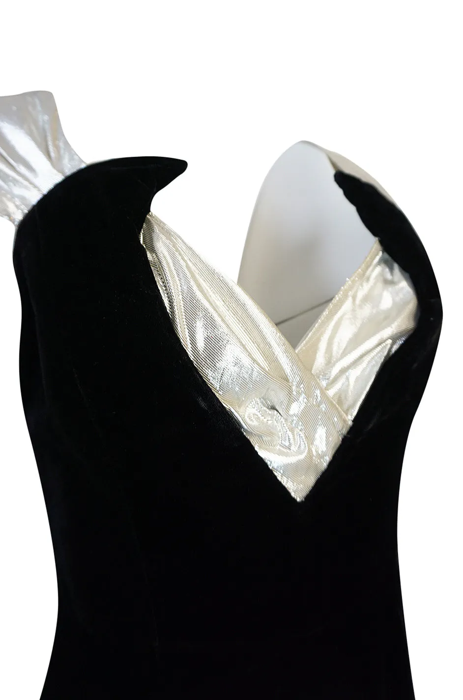 1990s Thierry Mugler Futuristic Silver & Black Velvet Dress