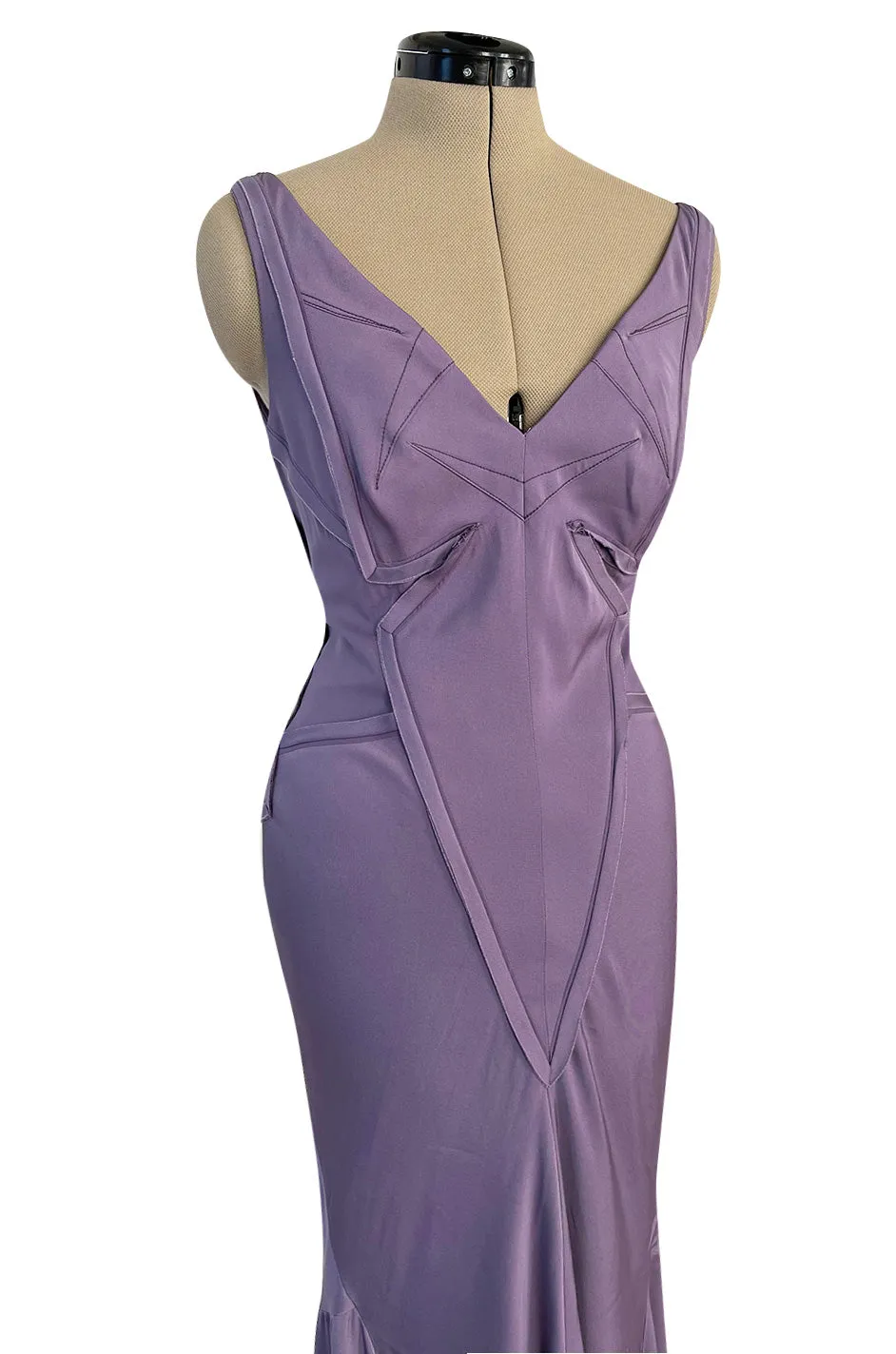 2014 Zac Posen Bias Cut Soft Purple Dress W Low V Back and Front & Exposed Edge Seaming