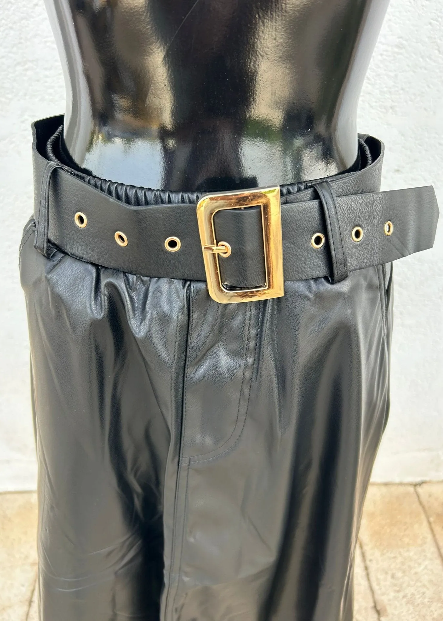 A-Line Poli Piel Skirt