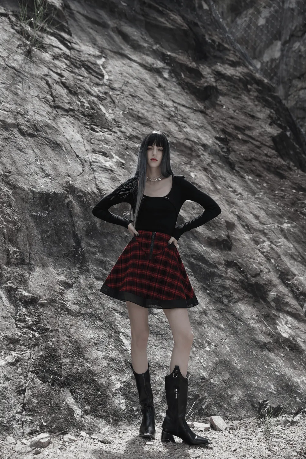 Chic Plaid Mesh Stitch Skirt with Sun-Hem Detail