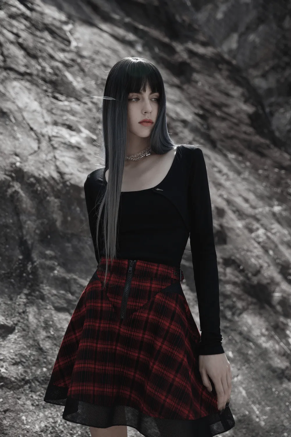 Chic Plaid Mesh Stitch Skirt with Sun-Hem Detail