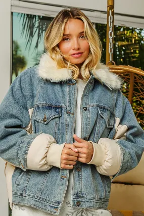 IP8972-01 | ATTACHABLE FAUX FUR COLLARED PUFFER DENIM JACKET