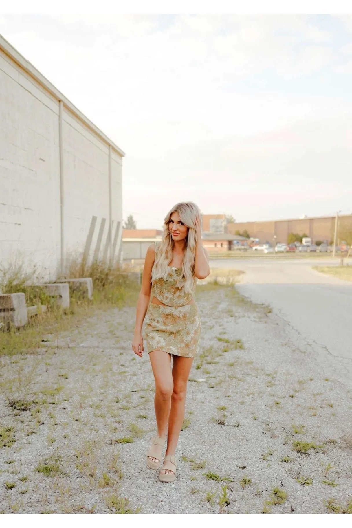 Jaw-Dropping Jacquard Floral Mini Skirt
