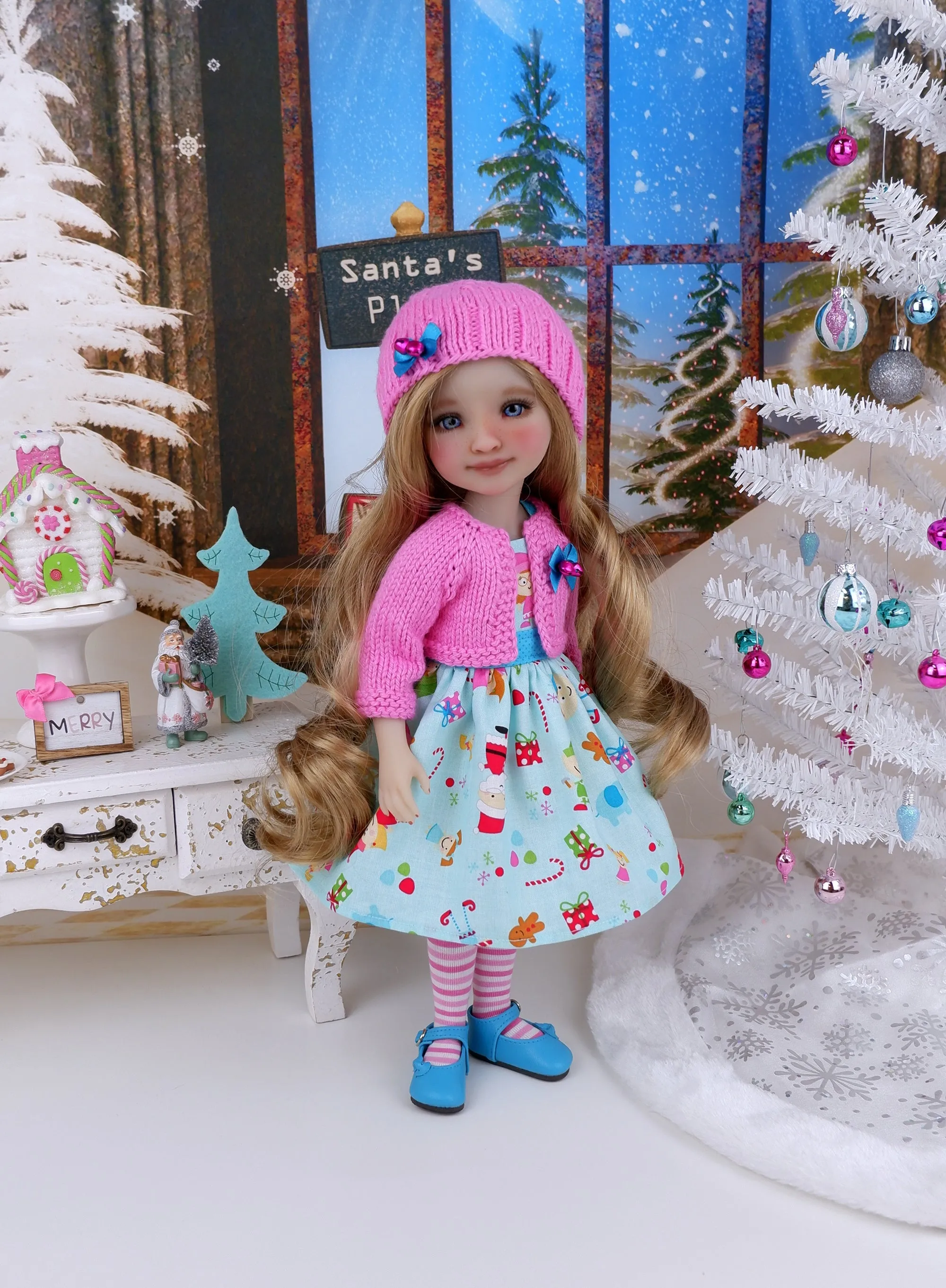 Santa's Toy Shoppe - dress and sweater set with shoes for Ruby Red Fashion Friends doll