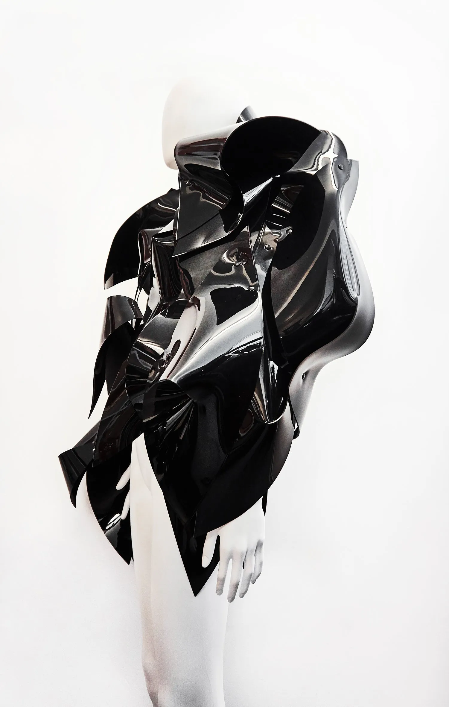 Sculpture Black Onna Bugeisha by Jivomir Domoustchiev