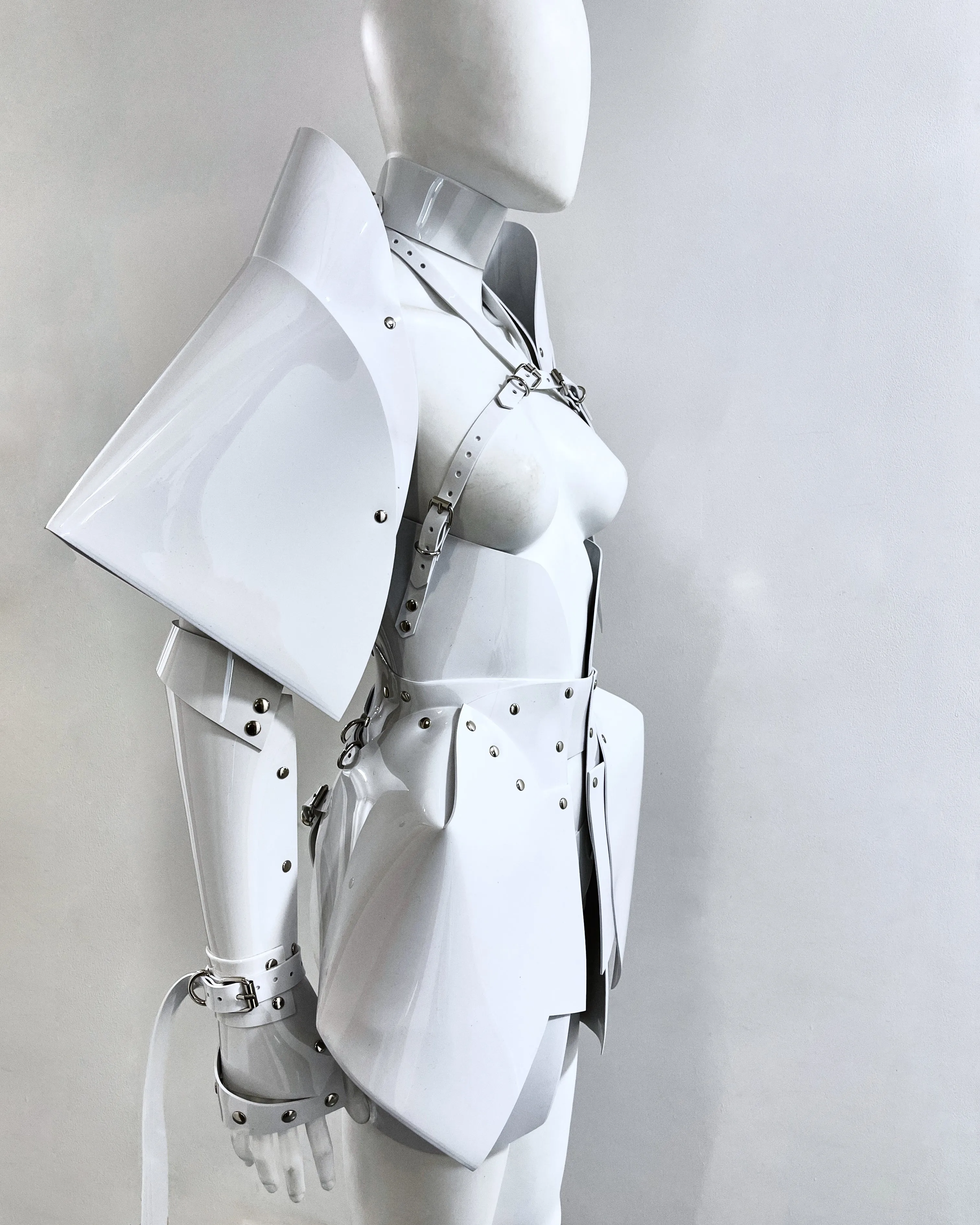 Severine sculpture Set