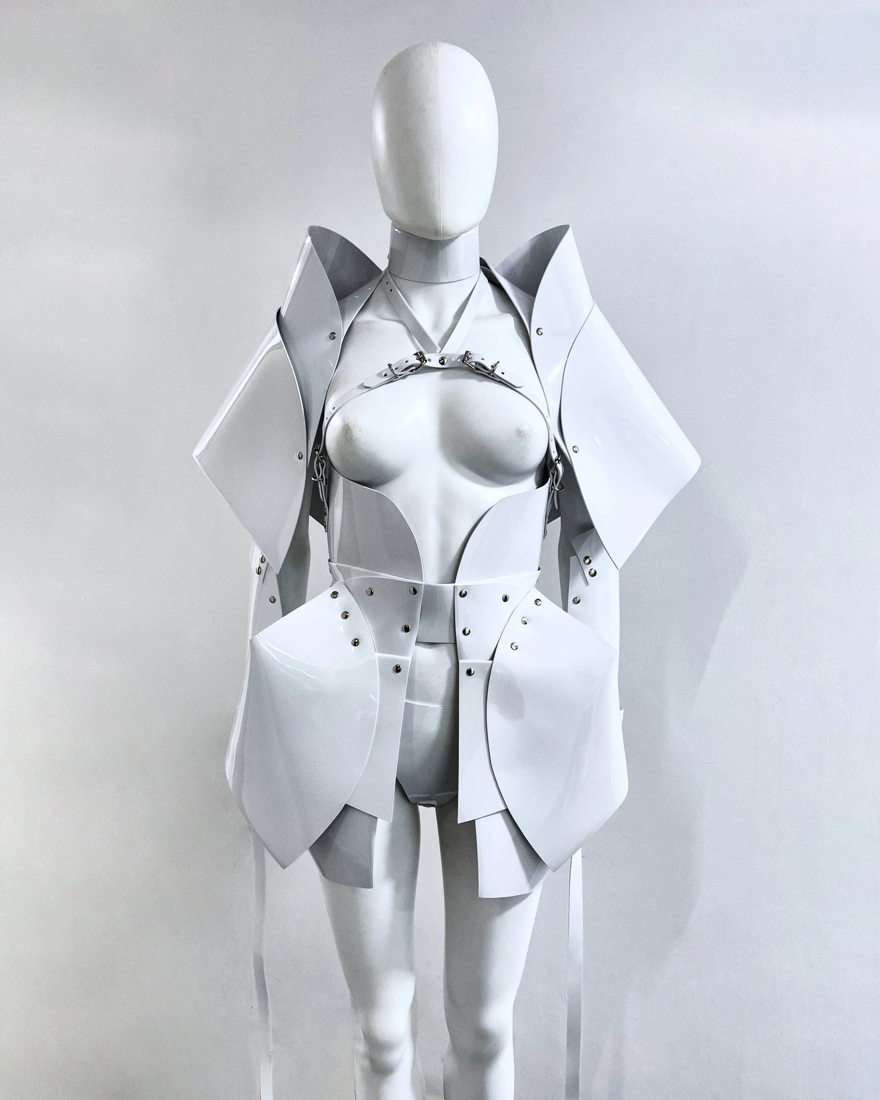Severine sculpture Set