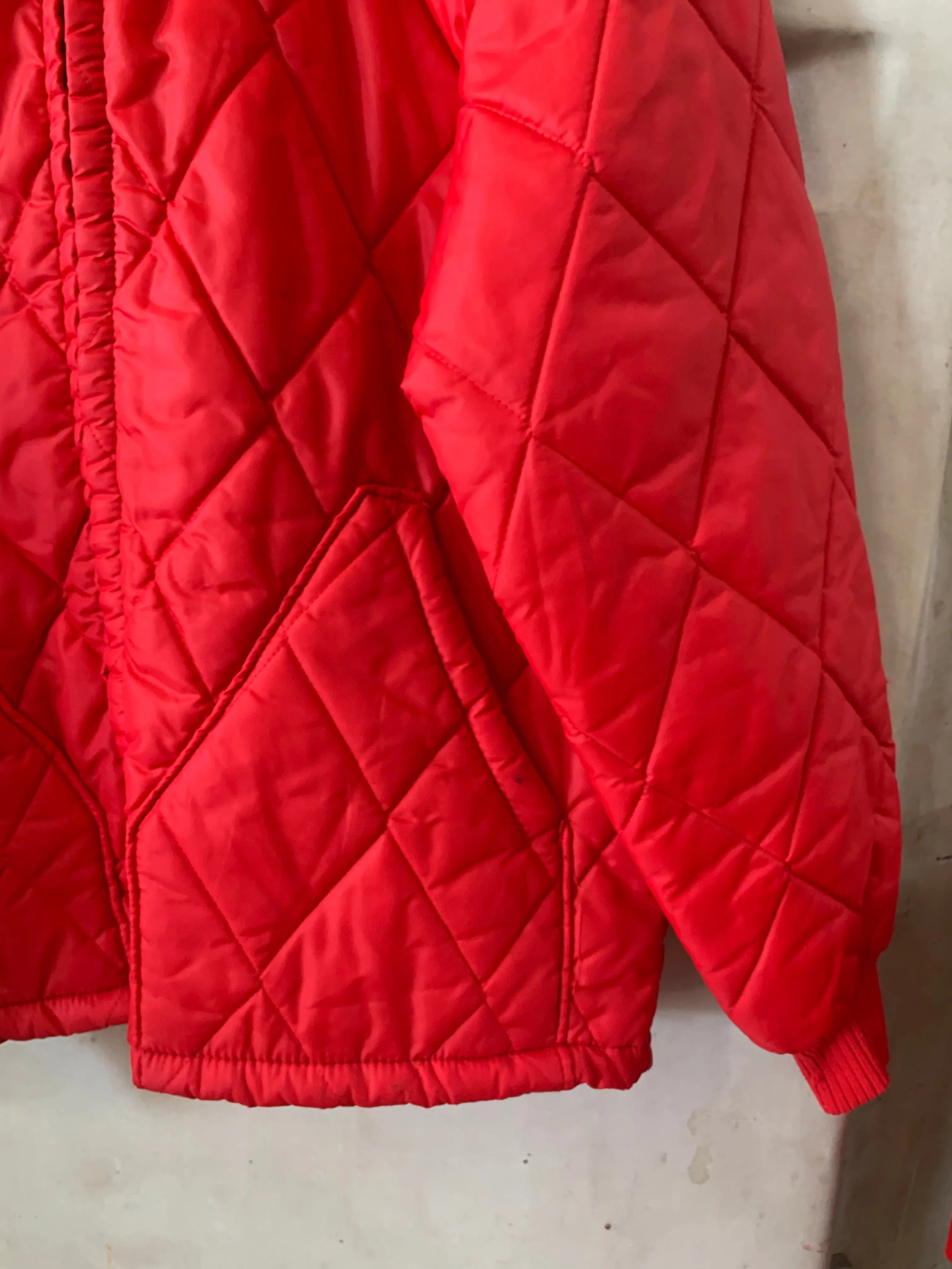 Slim Pickins Vintage: Union Made 'Lee Outerwear' Red Puffer Jacket
